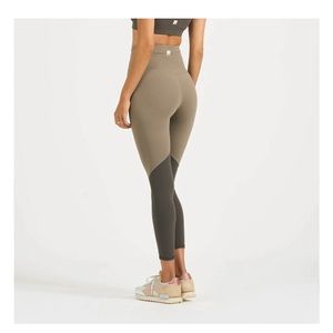 Vuori Colorblock Studio Legging